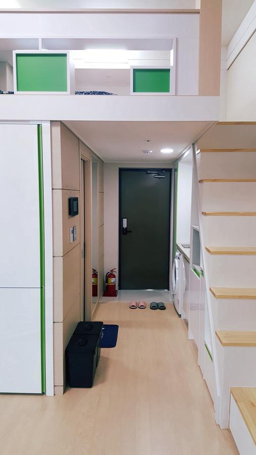 I Am House * Seoul